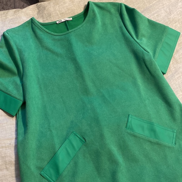 Green Zara mini dress - Picture 1 of 8